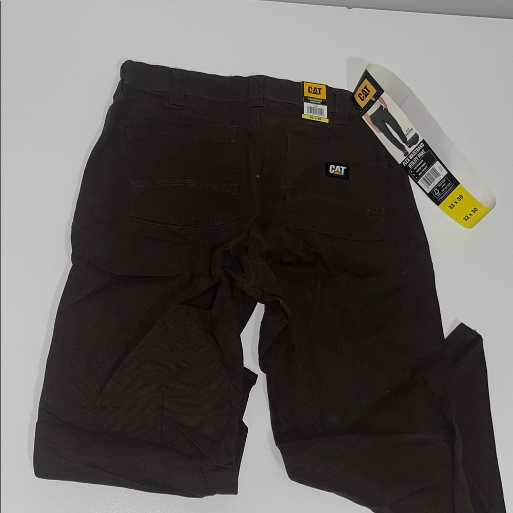 Caterpillar Men's Cargo Pants - Brown - Picture 7 of 9